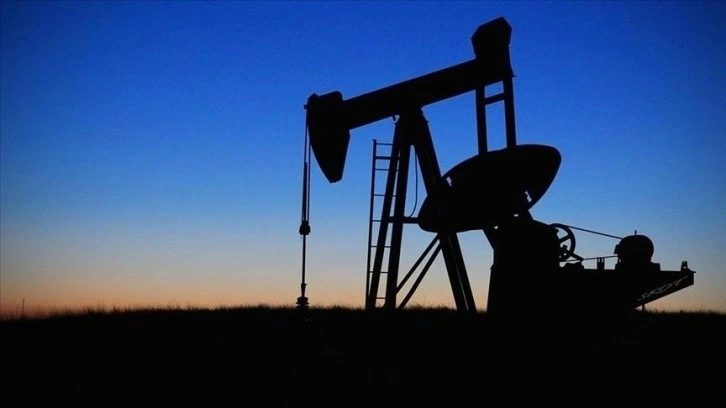 ABD, stratejik petrol rezervinden 10 milyon varile denli petrol satacak