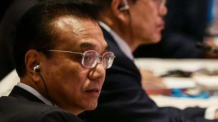 Çin Başbakanı Li'den, "Çin'in düzeltme ve dışa açılmayı sürdüreceği" mesajı