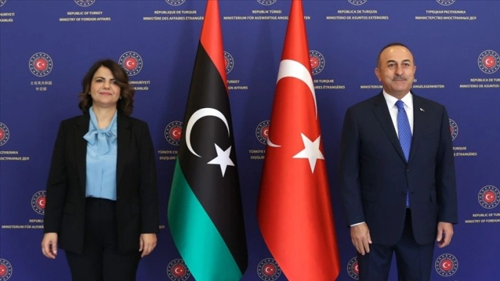 Dışişleri Bakanı Çavuşoğlu, Libyalı mevkidaşı Manguş'la ortak araya geldi