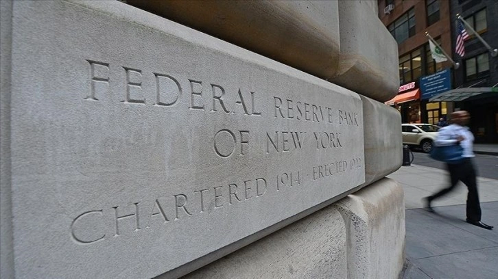 Fed'in birtakımı üyeleri, dünya malı alımlarının şimdi çabuk azaltılması icap ettiğini düşünüyor