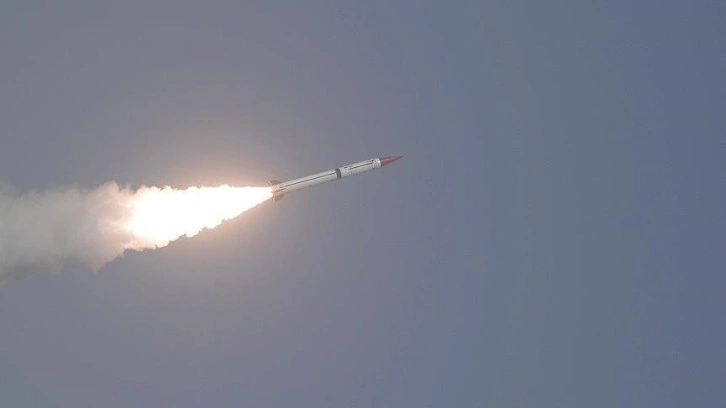 Güney Kore önce yerel roketi 'Nuri'yi uzaya fırlattı