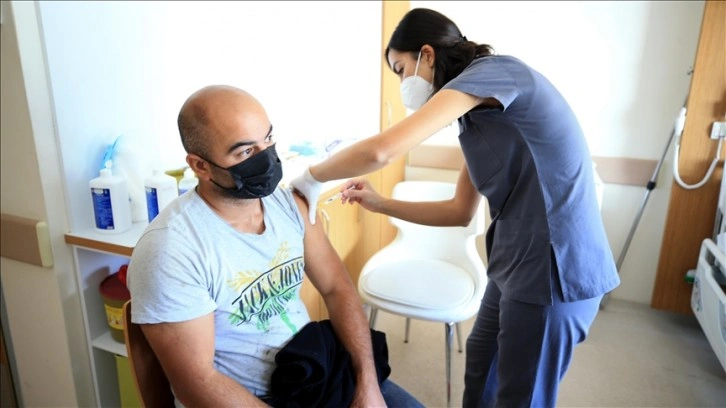 İkinci doz aşılamada geçmiş sıradaki Kırklareli'nde aşı emek harcamaları sürüyor