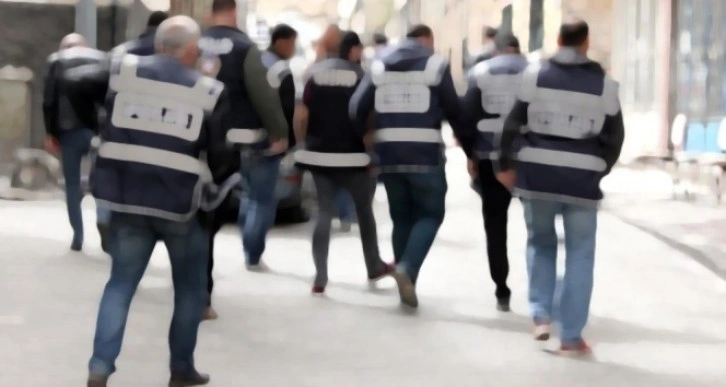 İstanbul’da kaçakçılık operasyonu: 9 gözaltı