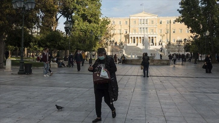 Yunanistan'da günce Kovid-19 vaka sayısı en erdemli seviyeye ulaştı