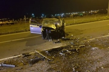 Ardahan'da otomobil ters yöne girdi: 1 ölü, 1 yaralı