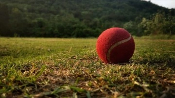 İngiliz kriketçiye ırkçılık muhtevalı name yollandı
