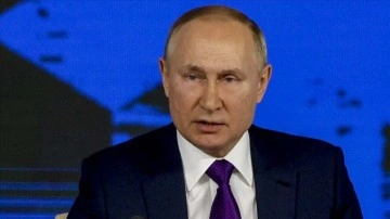 Putin, Kovid-19 olaylarında ansız artışların olabileceğini söyledi